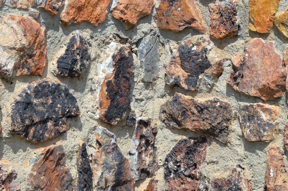Détail d’un mur en pierre naturelle — photographie d’illustration